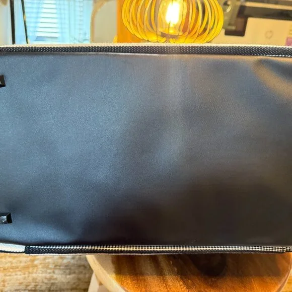 BEIS Mini Weekender – Black Stripe | NWT Limited Edition, Sold Out - Picture 15 of 15